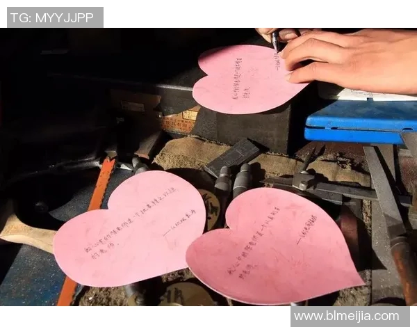 羽毛球场上的追梦旅程：吴娜的坚持与成长故事